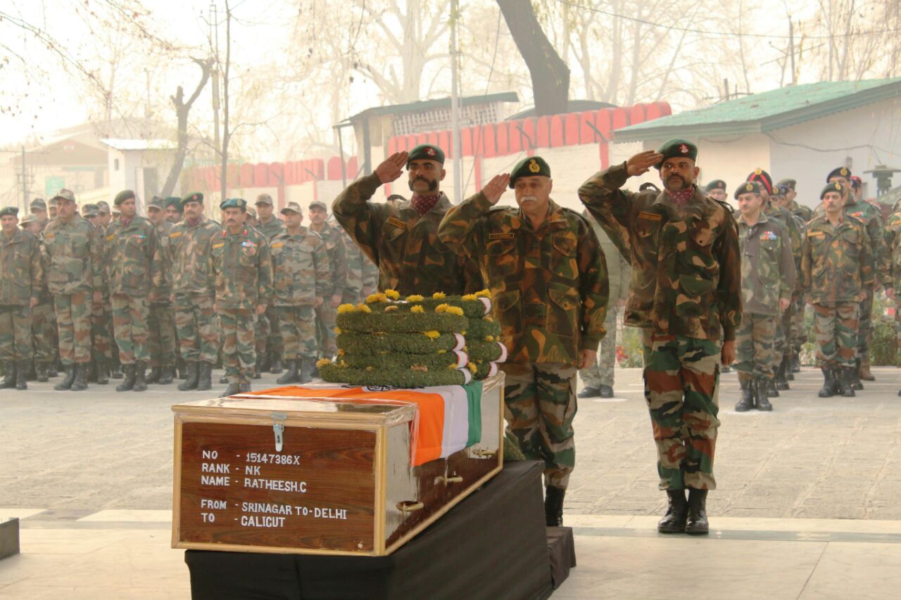 Army pays tribute to  soldiers killed in Pampore attack