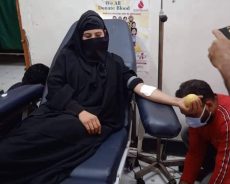Bilquees Ara : Superwoman donating blood for humanity 